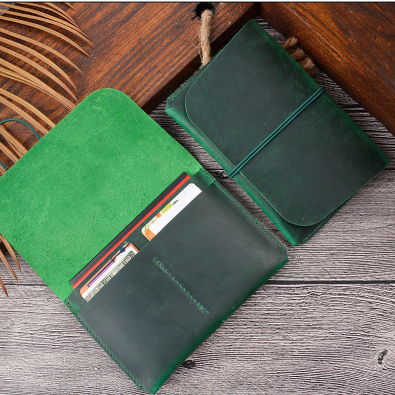 Bifold Leather Wallet - Carteira de Passaporte em Couro de