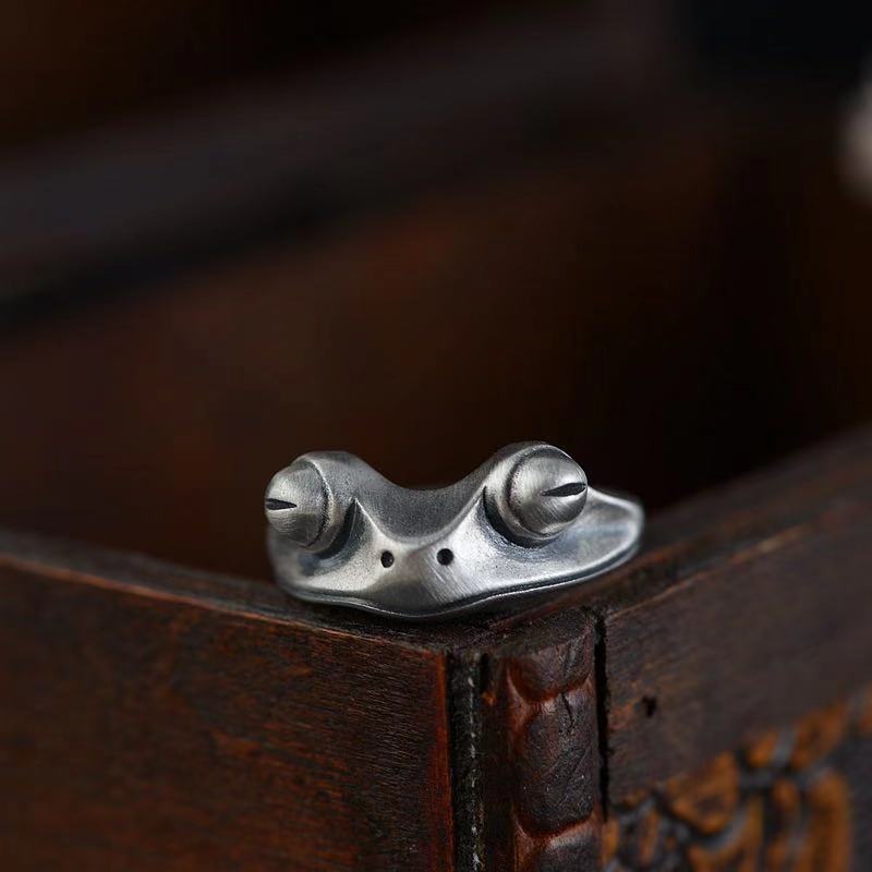 Anel de sapo retrô angustiado  - Men Accessories Drawing avaliação e preço